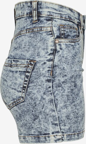 Urban Classics Skinny Shorts in Blau