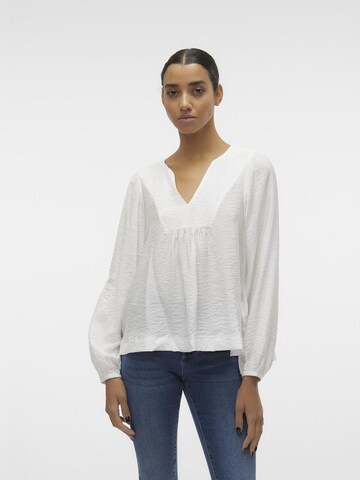 Chemisier VERO MODA en blanc : devant