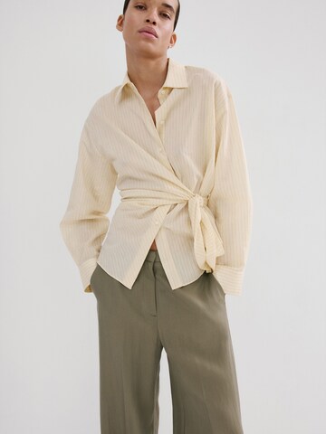 MANGO Wide Leg Suorat housut 'FLUID' värissä vihreä