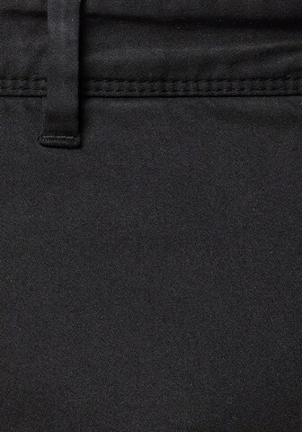 ROY ROBSON Slimfit Chinohose in Schwarz