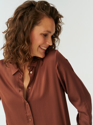 TATUUM - Blusa 'TREALIA' en marrón