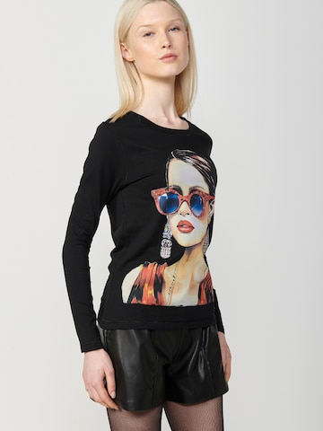 Maglietta di KOROSHI in nero