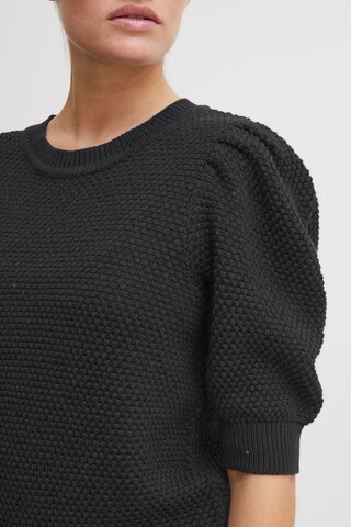 Oxmo Sweater in Black