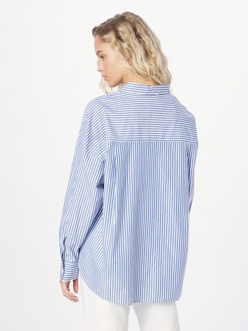 Monki Bluse in Blau