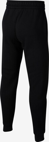 Effilé Pantalon Nike Sportswear en noir