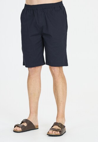 NOU Regular Shorts 'Helvetia' in Blau: Vorderseite
