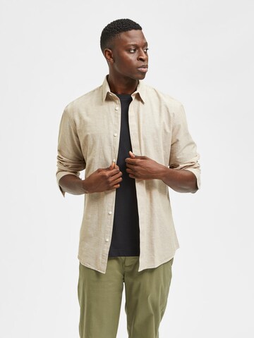 SELECTED HOMME Slim fit Button Up Shirt in Beige: front