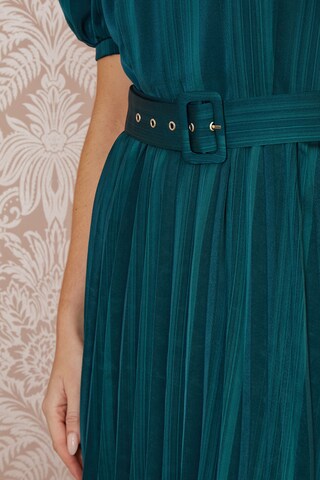 Yumi Cocktail Dress in Green