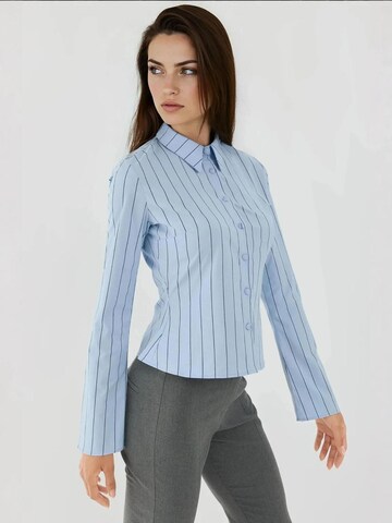 Hiccup - Blusa em azul