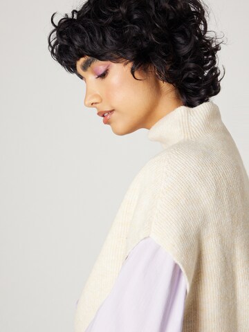 florence by mills exclusive for ABOUT YOU Pullover 'Wisteria' i hvid