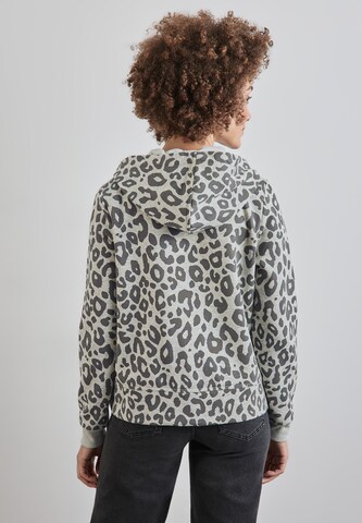 STREET ONE Sweatjacke in Grau