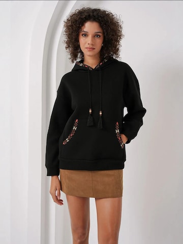 Bigdart Sweatshirt in Schwarz: Vorderseite