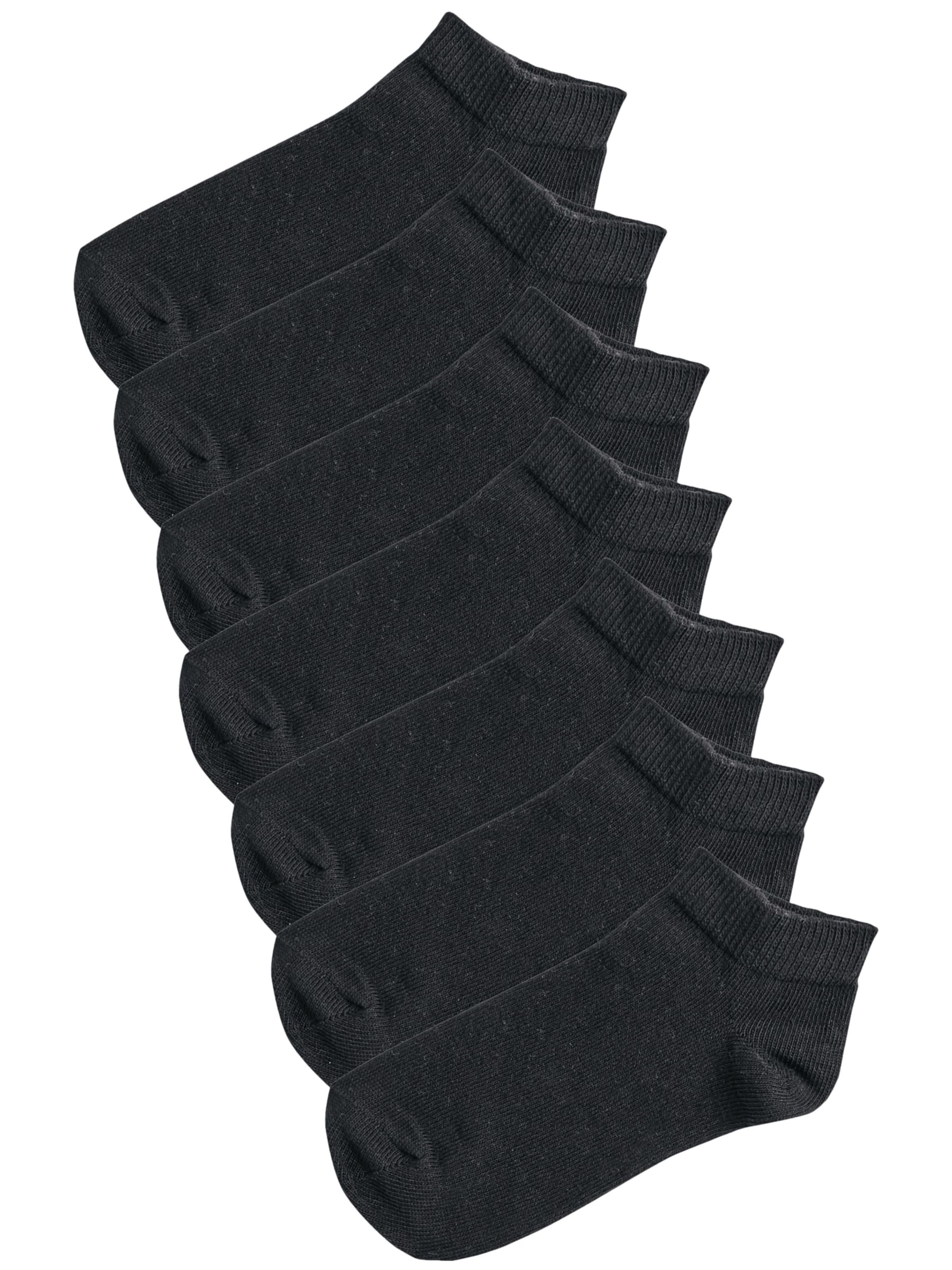 Next Носки в Черный: спереди