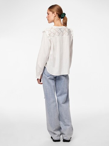 PIECES - Blusa 'MILANA' en blanco