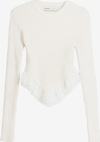 Bershka Sweater in Beige: front