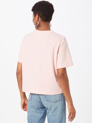 WEEKDAY T-Shirt 'Trish' in Pink