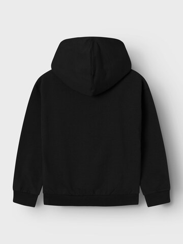 NAME IT - Sudadera 'NKFJXemi Wednesday' en negro