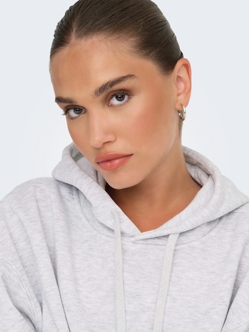 ONLY - Sweatshirt 'ONLBest' em cinzento