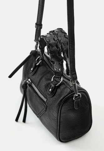 Pull&Bear Håndtaske i sort