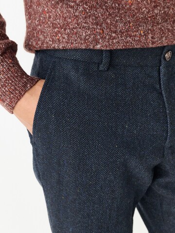 Next Slimfit Hose in Blau