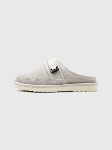 Dutch'D - Zapatos abiertos 'Ease (Size runs small, order one size up)' en gris: frente