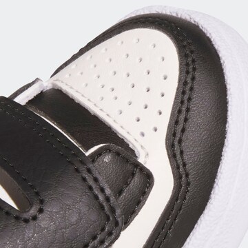 ADIDAS SPORTSWEAR Sneaker in Weiß