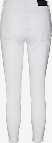 Noisy may Skinny Jeans 'KIMMY' in White