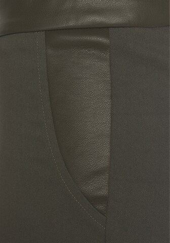 LASCANA Skinny Hose in Grün