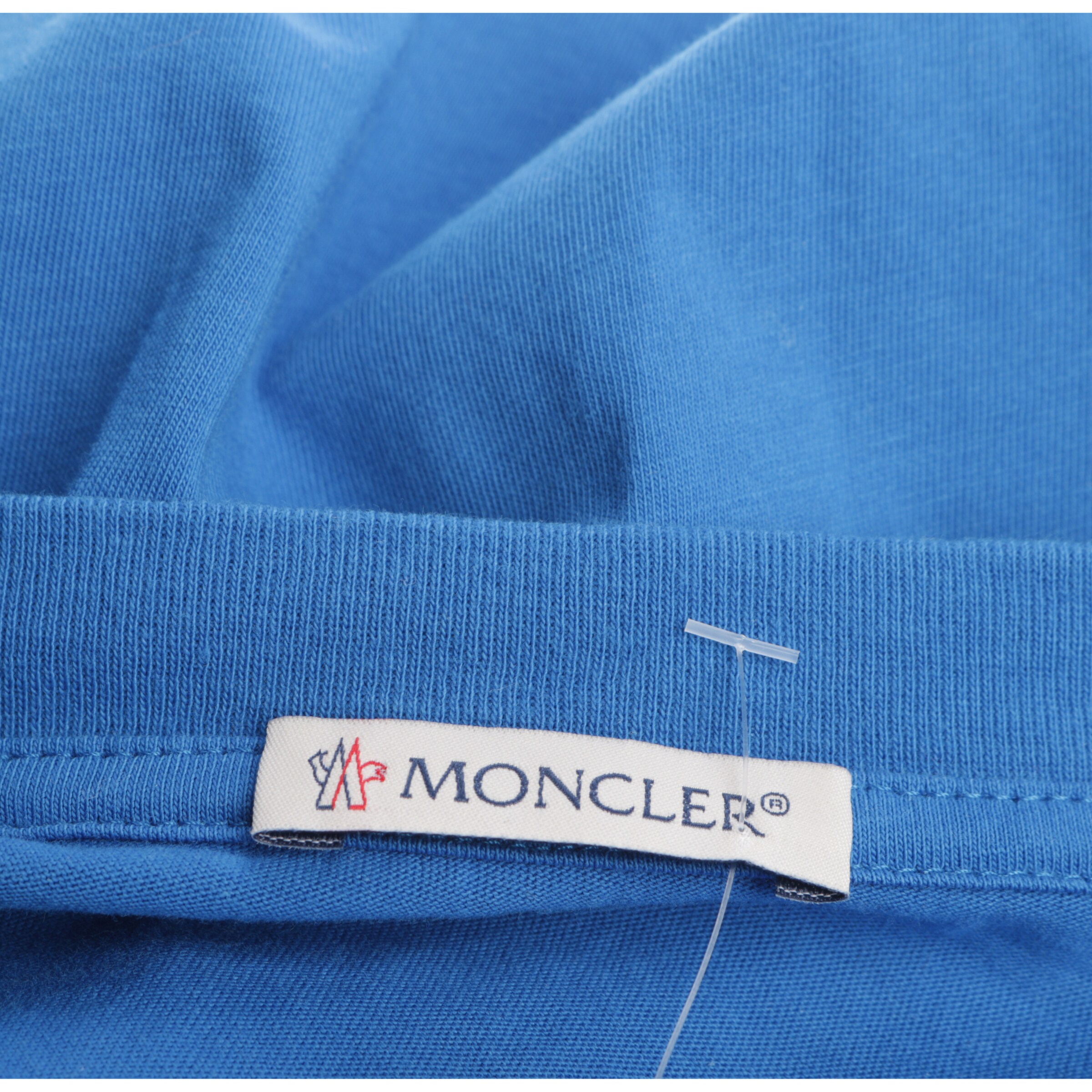 MONCLER T-Shirt L in Blau