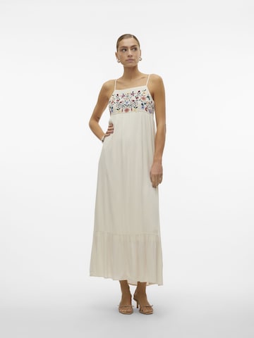 Robe 'SINA' VERO MODA en beige : devant