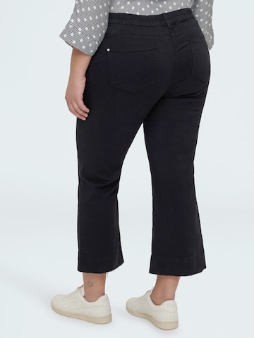 Flared Pantaloni di Fiorella Rubino in nero