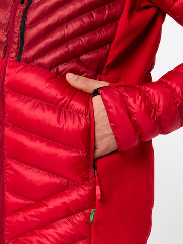 VAUDE Sports jacket 'Sesvenna Pro II' in Red