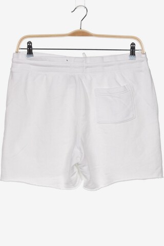 HOLLISTER Shorts in 35-36 in White