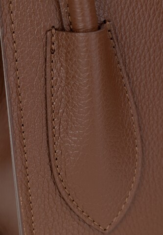 NAEMI Handbag in Brown