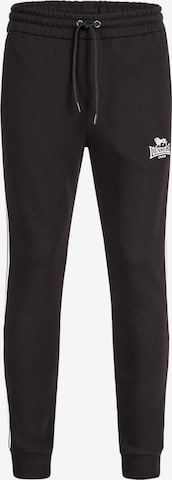 LONSDALE Tapered Housut 'Foindle' värissä musta: etupuoli