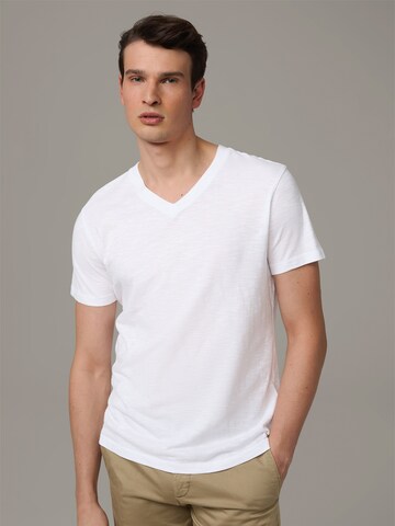 T-Shirt 'Colin' STRELLSON en blanc : devant