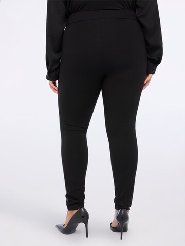 Fiorella Rubino - Skinny Pantalón en negro