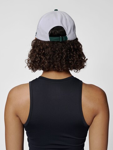 Hummel Pet 'Wrong Yellow' in Wit