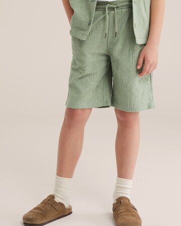 regular Pantaloni di WE Fashion in verde: frontale