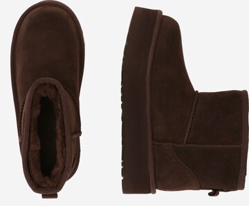 UGG Snowboots in Braun