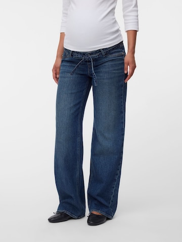 Vero Moda Maternity Regular Jeans in Blau