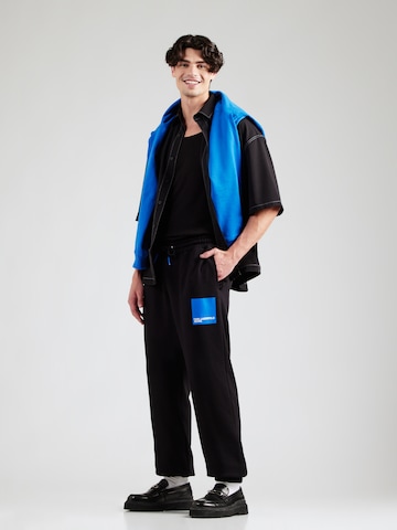 Tapered Pantaloni di KARL LAGERFELD JEANS in nero