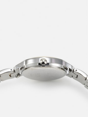 GUESS - Relógios analógicos 'CHELSEA' em prata