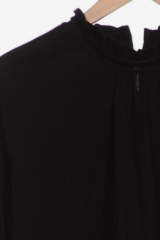 Sara Lindholm Top & Shirt in 5XL in Black