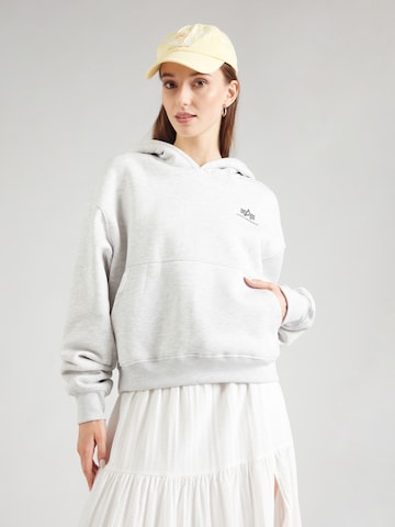 ALPHA INDUSTRIES Свитшот в Серый: спереди