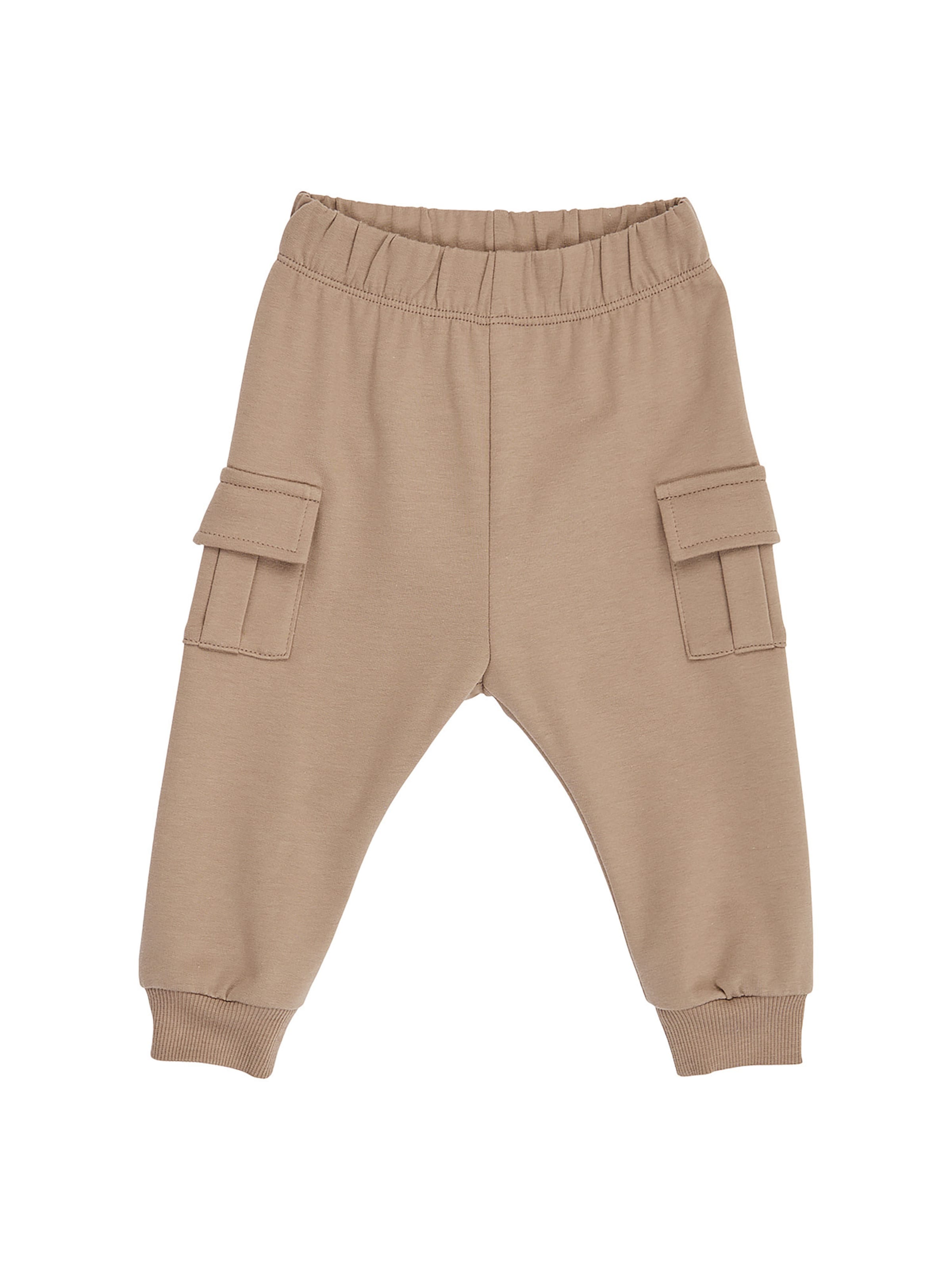 Müsli Tapered Pants in Brown: front
