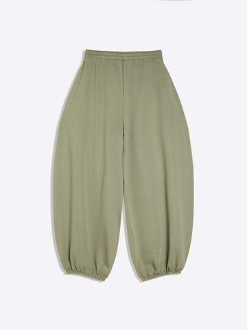 Bershka Barrel Housut värissä vihreä