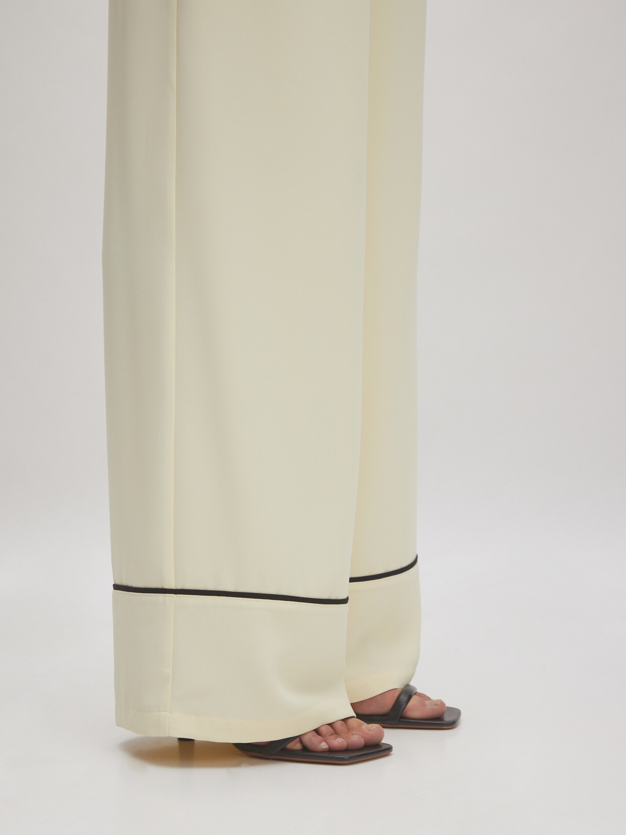 EDITED Produkte Hose 'Melisa' creme