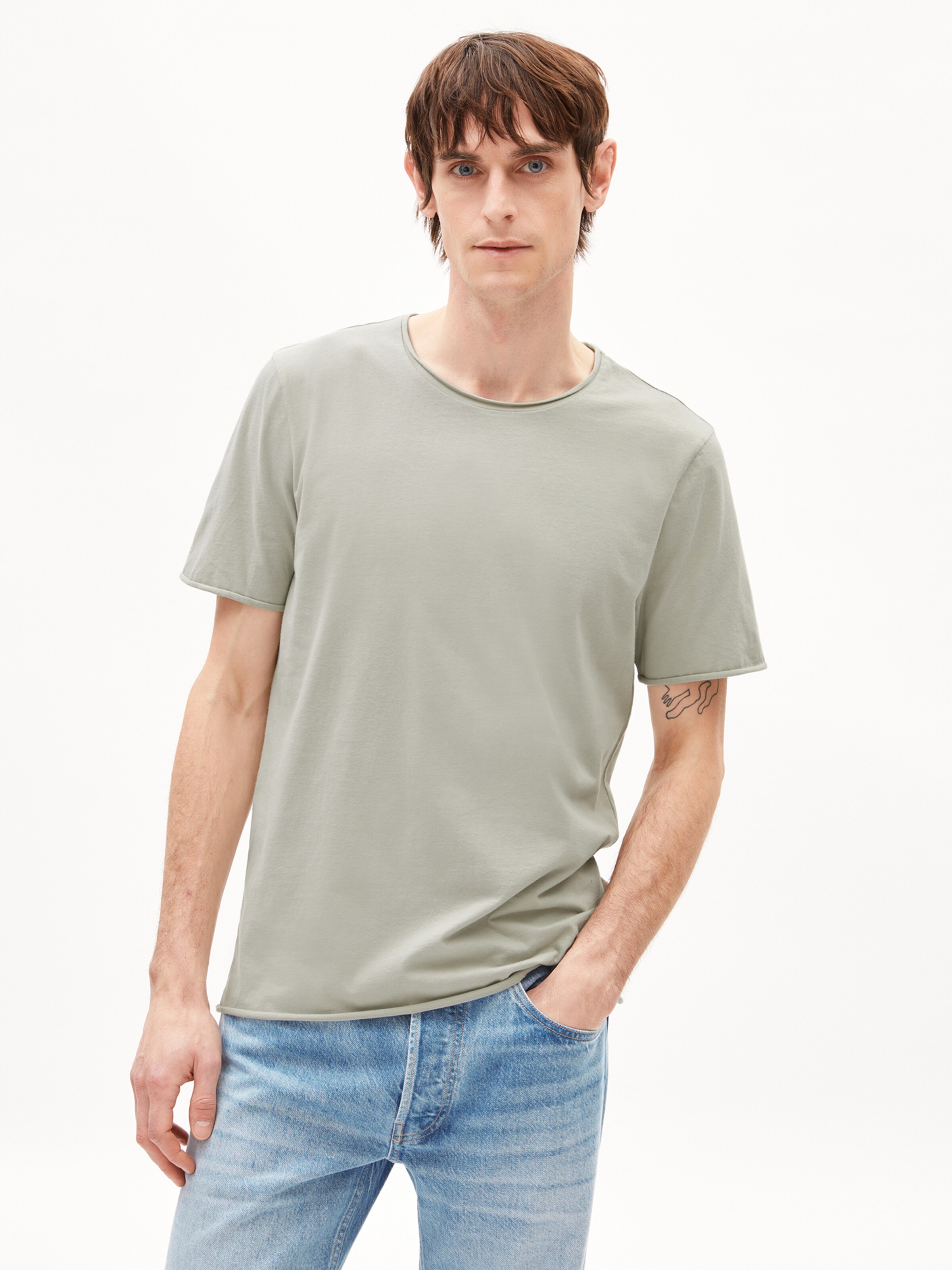 ARMEDANGELS T-Shirt 'JAAMES BRUSHED' in Grün: Vorderseite