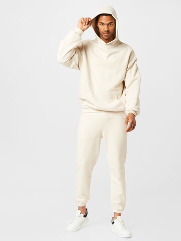 Ocay Sweatshirt in White